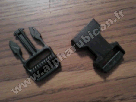 Boucle rapide utilisée pour la ceinture en paracorde