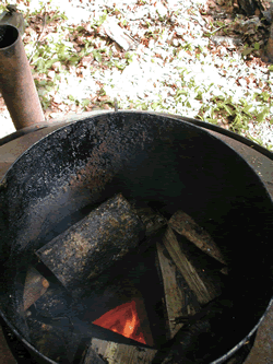 Fabrication du charbon de bois par Claude Schosseler : photo 17